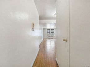 2830 Briggs Avenue 3F, Bronx NY 10458
