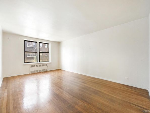 2830 Briggs Avenue 3F, Bronx NY 10458