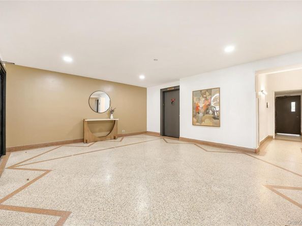 2830 Briggs Avenue 3F, Bronx NY 10458