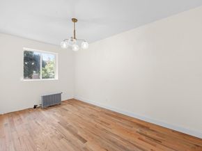18914 114th Road, Saint Albans NY 11412