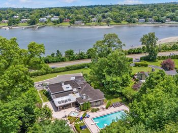 337 E Shore Road