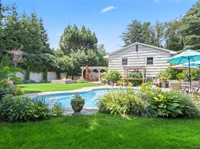 105 Midway Avenue, Locust Valley NY 11560