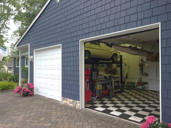 67 Wakeman Road, Hampton Bays NY 11946