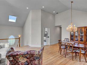 17 Singworth Street, Oyster Bay NY 11771