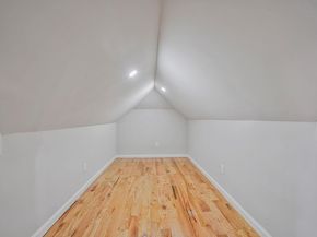 21609 104th Avenue, Queens Village NY 11429