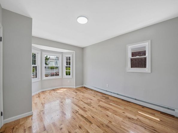 21609 104th Avenue, Queens Village NY 11429