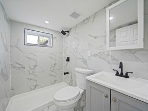 21609 104th Avenue, Queens Village NY 11429