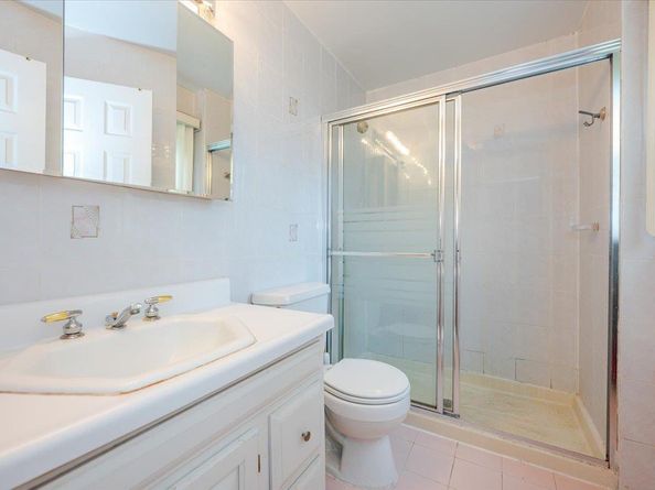 54 Maria Lane, Yonkers NY 10710