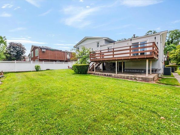 54 Maria Lane, Yonkers NY 10710