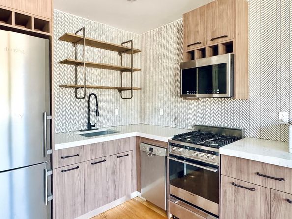 219 Weirfield Street 5, Brooklyn NY 11221