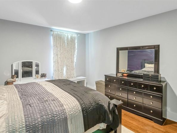 37 Central Avenue 2G, Hartsdale NY 10530