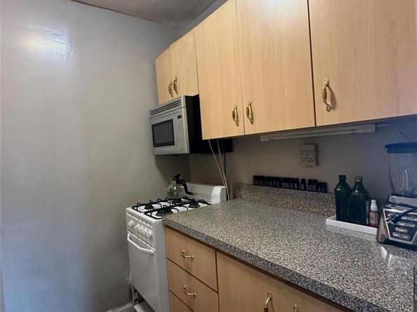 78-06 46th Avenue 6F, Elmhurst NY 11373