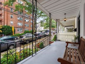 525 E 235th Street, Bronx NY 10470