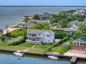 2 Bayside Avenue, East Quogue NY 11942