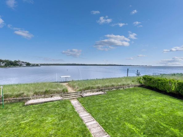 2 Bayside Avenue, East Quogue NY 11942