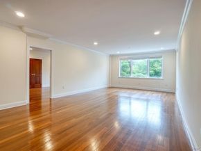 171 Great Neck Road 3P, Great Neck NY 11021
