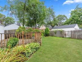 100 E Fenimore Street, Valley Stream NY 11580