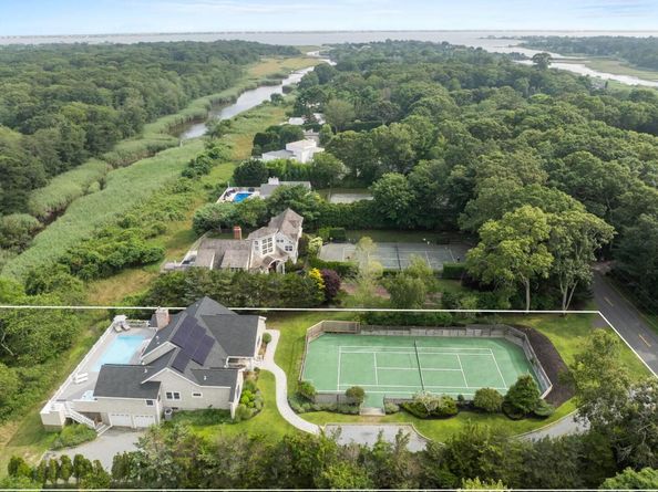 38 Brushy Neck Lane, Westhampton NY 11977