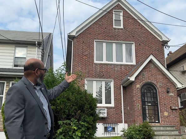 8259 172nd Street, Jamaica NY 11432