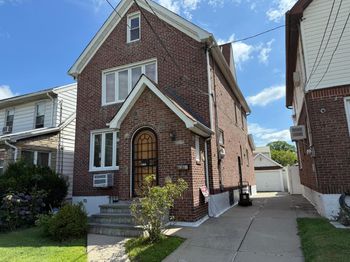 8259 172nd Street