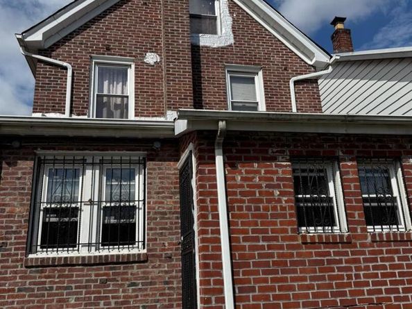 8259 172nd Street, Jamaica NY 11432