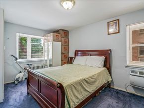144-55 Melbourne Ave 2E, Flushing NY 11367