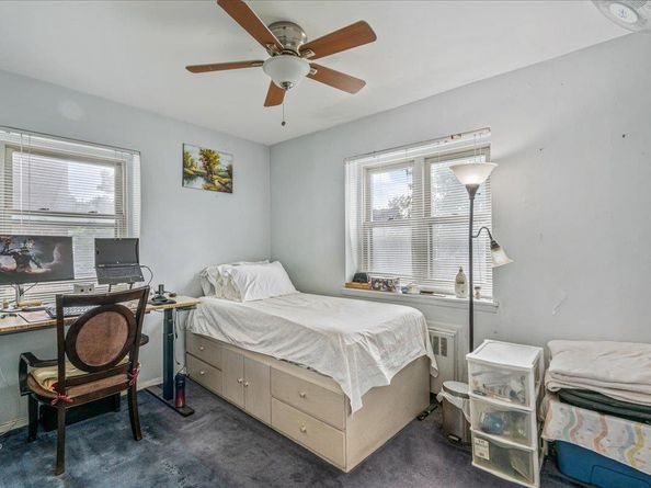 144-55 Melbourne Ave 2E, Flushing NY 11367