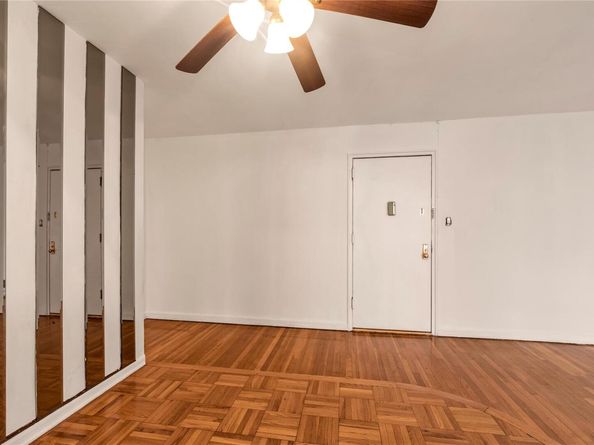 141-05 Pershing Crescent 210, Briarwood NY 11432