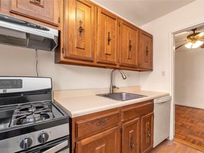 141-05 Pershing Crescent 210, Briarwood NY 11432