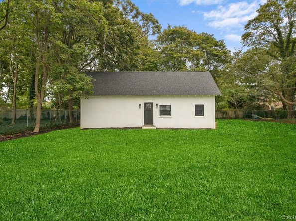 147 S Fairview Avenue, Bayport NY 11705