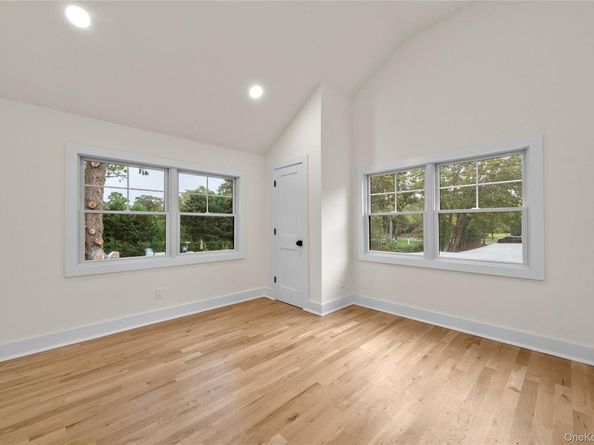 147 S Fairview Avenue, Bayport NY 11705