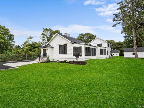 147 S Fairview Avenue, Bayport NY 11705