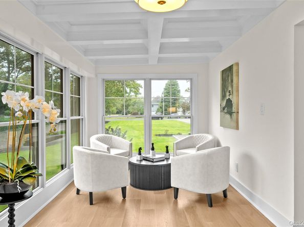 147 S Fairview Avenue, Bayport NY 11705