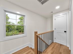 147 S Fairview Avenue, Bayport NY 11705