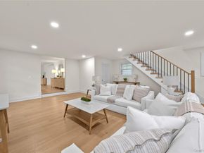 147 S Fairview Avenue, Bayport NY 11705