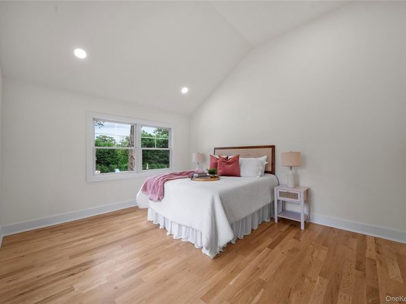 147 S Fairview Avenue, Bayport NY 11705