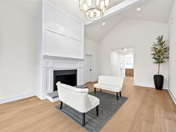 147 S Fairview Avenue, Bayport NY 11705