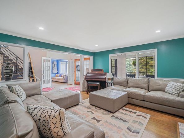 12 Griffen Court, Miller Place NY 11764