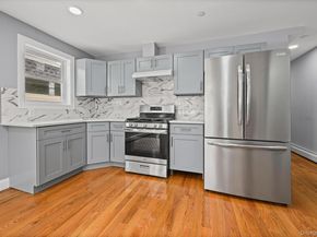 18821 118th Avenue, Saint Albans NY 11412