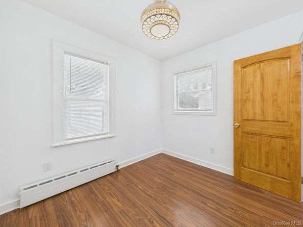 194-34 115th Road, Saint Albans NY 11412