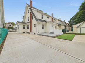 194-34 115th Road, Saint Albans NY 11412