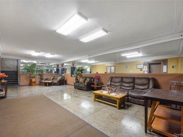 495 E 178th Street 2G, Bronx NY 10457