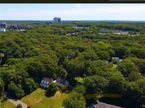 24 Hawkins Road, Stony Brook NY 11790