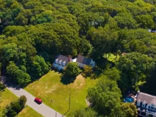 24 Hawkins Road, Stony Brook NY 11790