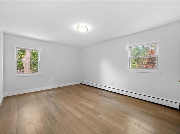 404 Oxhead Road, Stony Brook NY 11790