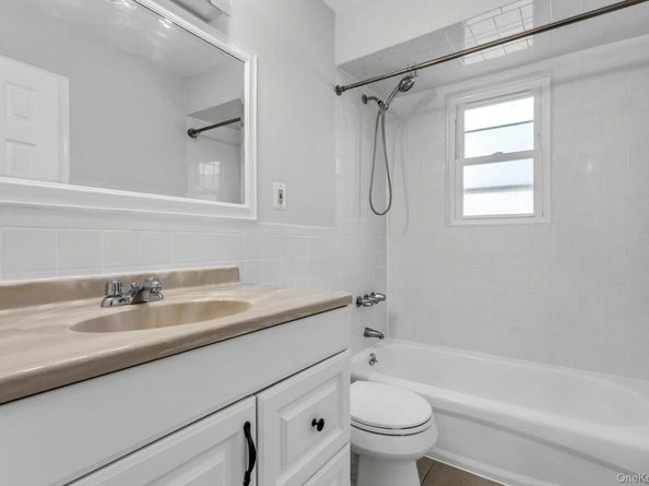 1233 August Road, North Babylon NY 11703
