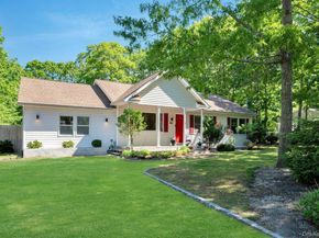46 Sherwood Road, Hampton Bays NY 11946