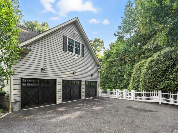 39 Admiral Wordens Lane, Briarcliff Manor NY 10510