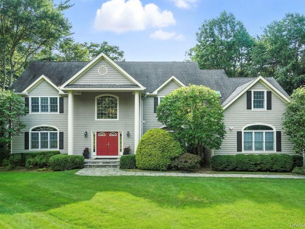 39 Admiral Wordens Lane, Briarcliff Manor NY 10510