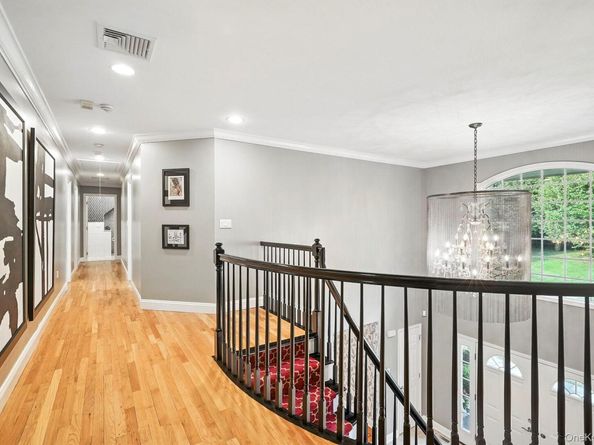 39 Admiral Wordens Lane, Briarcliff Manor NY 10510